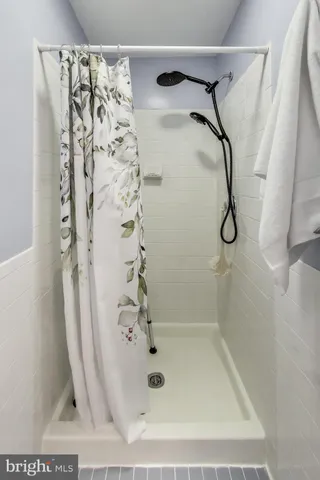 $1,700,000 | 3100 North Glebe Road, Arlington, VA 22207