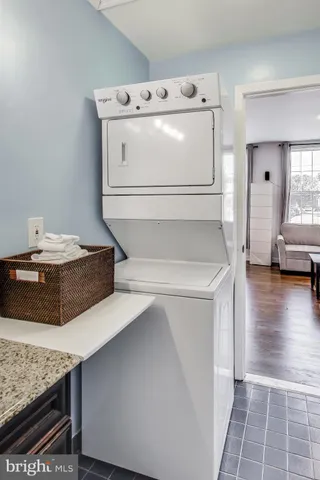 $1,700,000 | 3100 North Glebe Road, Arlington, VA 22207