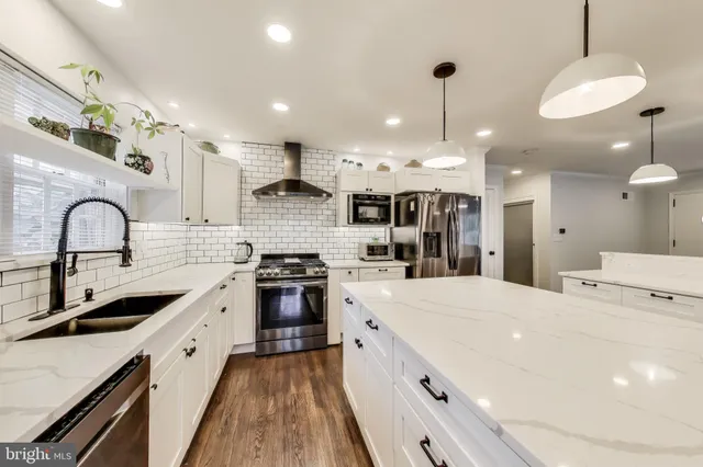 $1,700,000 | 3100 North Glebe Road, Arlington, VA 22207