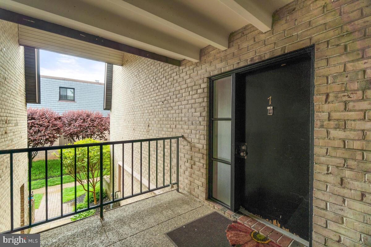 3203 Old Post Drive, Unit 7 Baltimore, MD 21208 - Photo 2 of 39