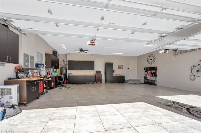 $3,749,777 | 9087 Breakwater Drive, Naples, FL 34120