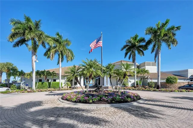 $3,749,777 | 9087 Breakwater Drive, Naples, FL 34120