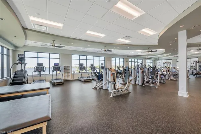 $3,749,777 | 9087 Breakwater Drive, Naples, FL 34120