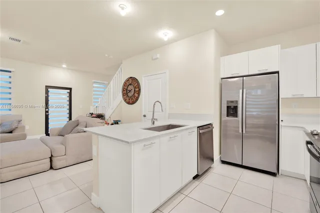 $4,500 | 4413 Northwest 83rd Path, Doral, FL 33166