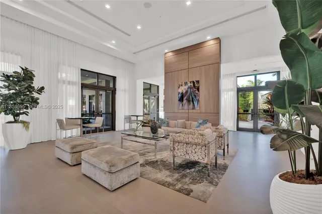 $4,500 | 4413 Northwest 83rd Path, Doral, FL 33166