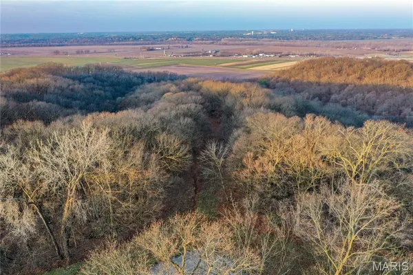 $199,500 | 12178 Dogwood Drive, Holts Summit, MO 65043