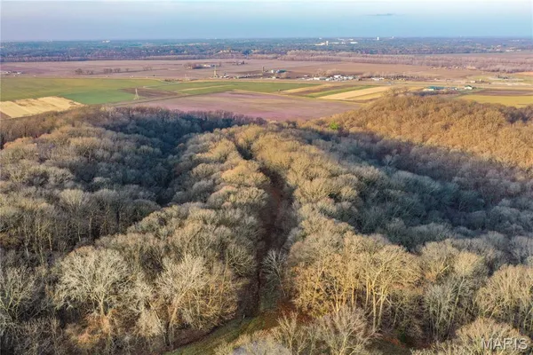 $199,500 | 12178 Dogwood Drive, Holts Summit, MO 65043