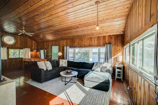 $1,995,000 | 1752 133rd Avenue, St. Croix Falls, WI 54024