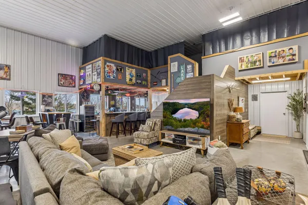 $1,995,000 | 1752 133rd Avenue, St. Croix Falls, WI 54024