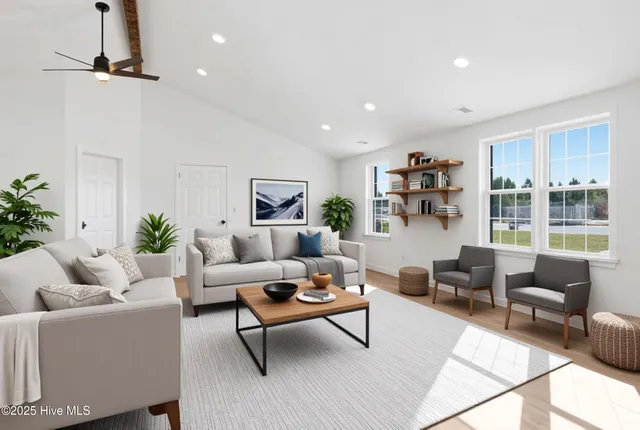 $400,000 | 2141 Caratoke Highway, Moyock, NC 27958