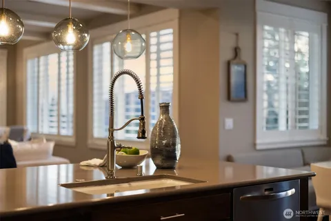 $2,750,000 | 2440 Northeast Daphne Street, Issaquah, WA 98029