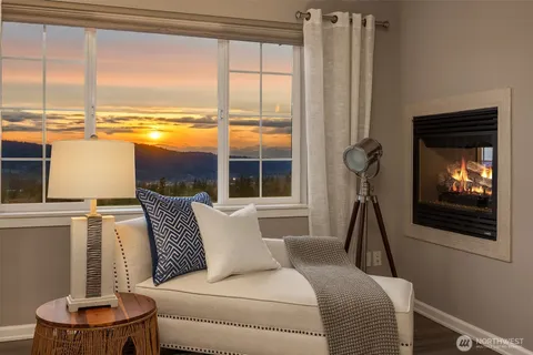 $2,750,000 | 2440 Northeast Daphne Street, Issaquah, WA 98029