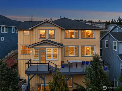 $2,750,000 | 2440 Northeast Daphne Street, Issaquah, WA 98029