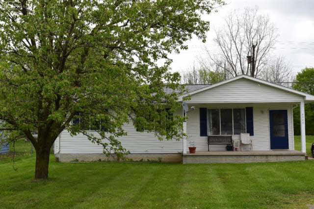 4048 North Genesee Road Flint, MI 48506 - Photo 1 of 18 21147449.JPG