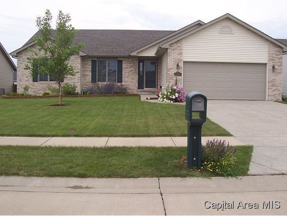 5313 Bunting Road Springfield, IL 62711 - Photo 1 of 12