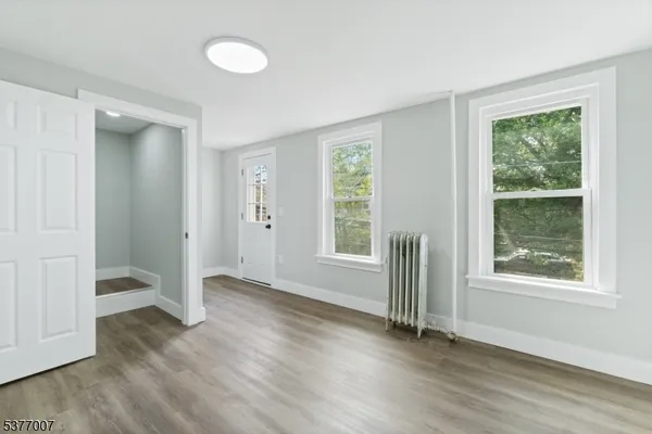 $3,000 | 114 Littleton Avenue, Newark, NJ 07103