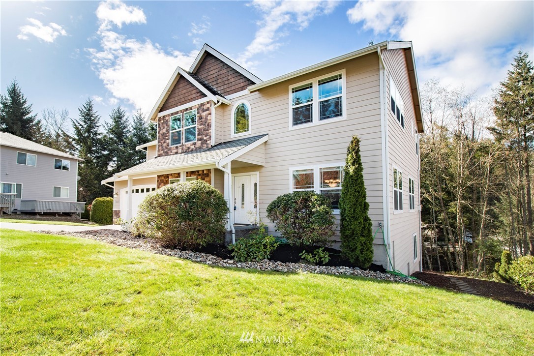 12207 Ridgepoint Circle Northwest Silverdale, WA 98383 - Photo 3 of 38 Gallery Image 3