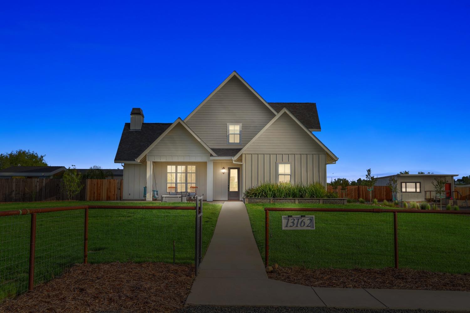 13162 Lancaster Road Oakdale, CA 95361 - Photo 6 of 75 Gallery Image 6