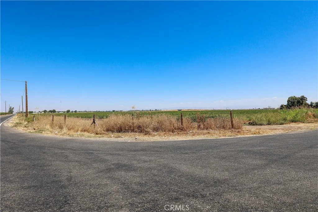 0 Mission Merced Ca Merced, CA 95341 - Photo 23 of 24 a view of an lake and a beach