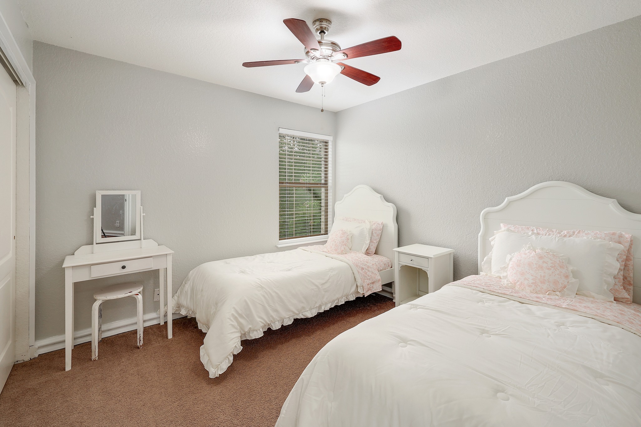 335 Mistletoe Lane Kyle, TX 78640 - Photo 25 of 40