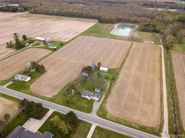 $325,000 | 2250 South Hemlock Road, Hemlock, MI 48626