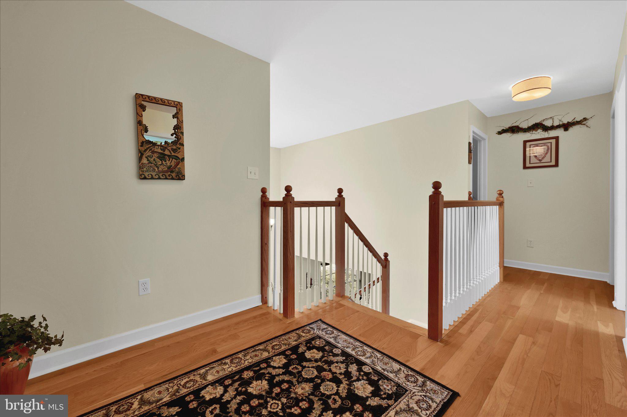 624 Stoney Run Road Pottsville, PA 17901 - Photo 19 of 40 a view of entryway with wooden floor