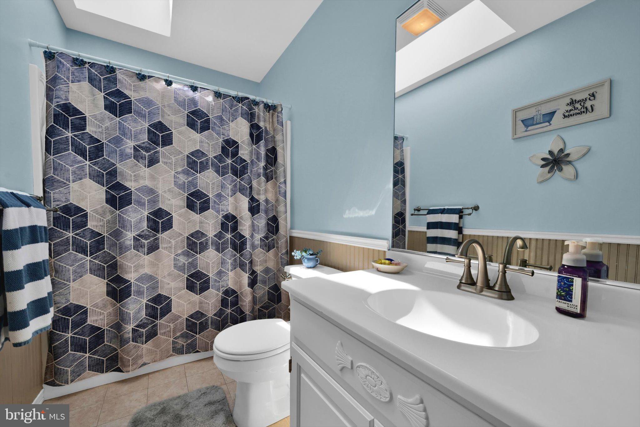 624 Stoney Run Road Pottsville, PA 17901 - Photo 27 of 40 a bathroom with a sink toilet and shower