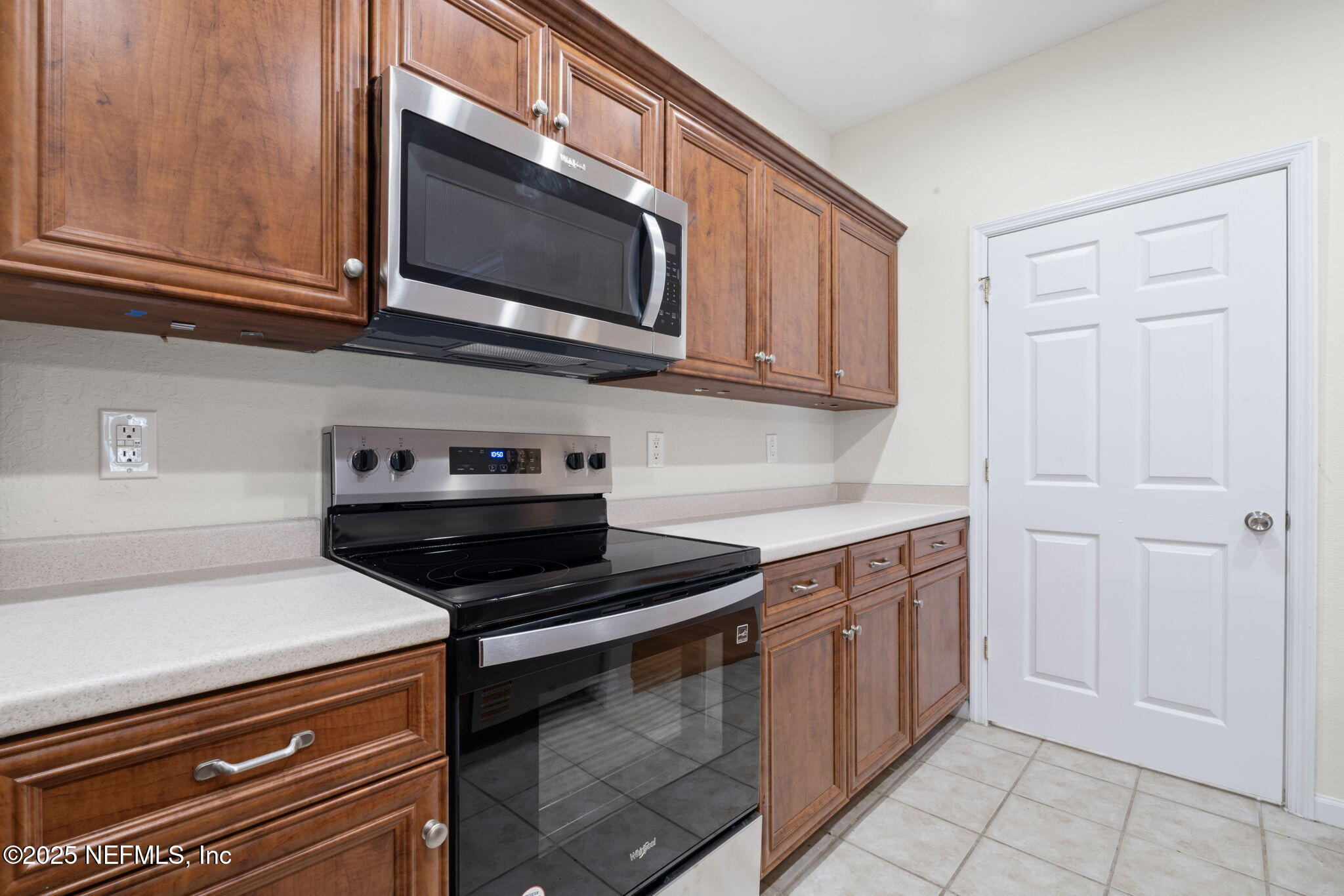 10901 Burnt Mill Road, Unit 2204 Jacksonville, FL 32256 - Photo 16 of 49 ISO Perfect 10901 Burnt Mill Rd 2204 Jac