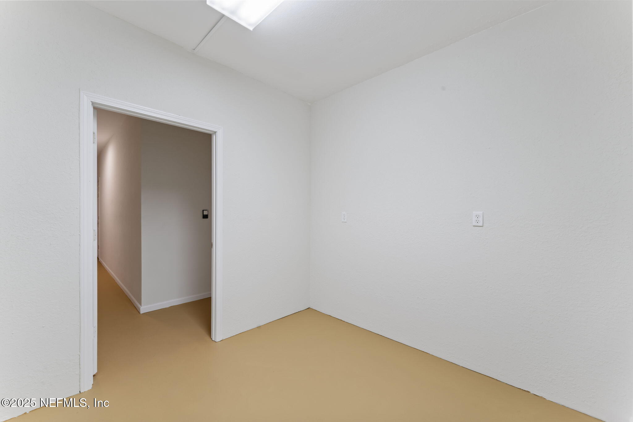 10901 Burnt Mill Road, Unit 2204 Jacksonville, FL 32256 - Photo 35 of 49 ISO Perfect 10901 Burnt Mill Rd 2204 Jac