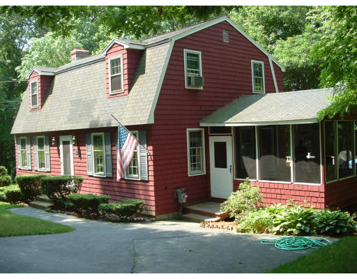 28 Rock Road Tyngsborough, MA 01879 - Photo 9 of 10 Gallery Image 9