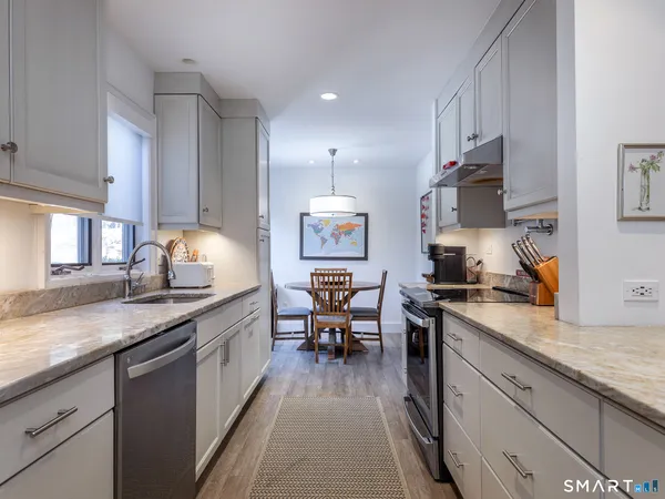 $799,000 | 12 Juniper Meadow Road, Unit 12, Washington, CT 06794