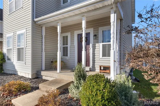 $374,900 | 653 Covered Bridge Lane, O'Fallon, MO 63368