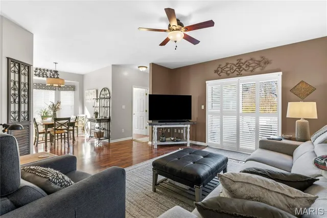 $374,900 | 653 Covered Bridge Lane, O'Fallon, MO 63368