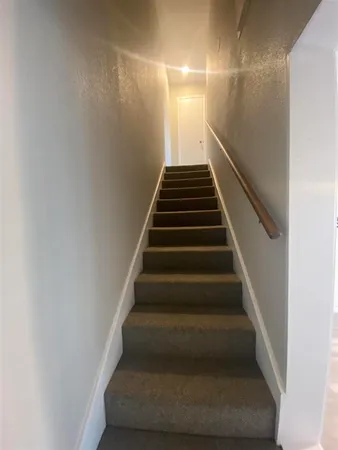 $1,350 | 992 Park Meadow Drive, Unit 10, Beaumont, TX 77706