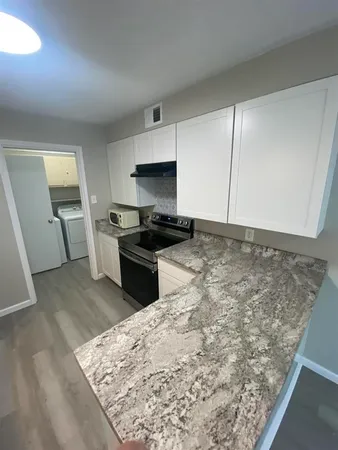 $1,350 | 992 Park Meadow Drive, Unit 10, Beaumont, TX 77706