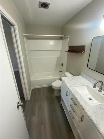 $1,350 | 992 Park Meadow Drive, Unit 10, Beaumont, TX 77706