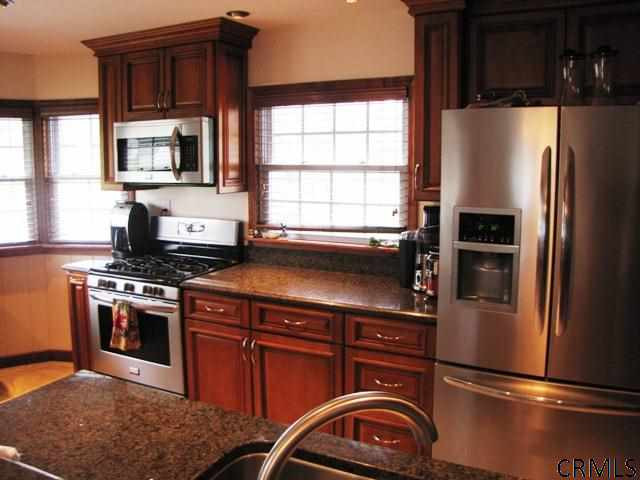 80 Latham Ridge Road Colonie, NY 12110 - Photo 3 of 13 Photo 3