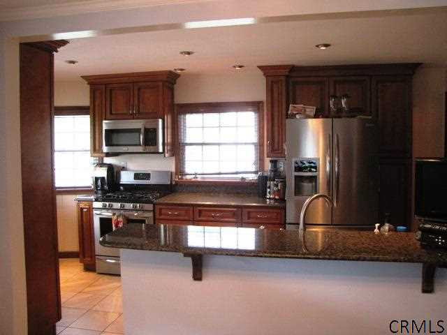 80 Latham Ridge Road Colonie, NY 12110 - Photo 4 of 13 Photo 4