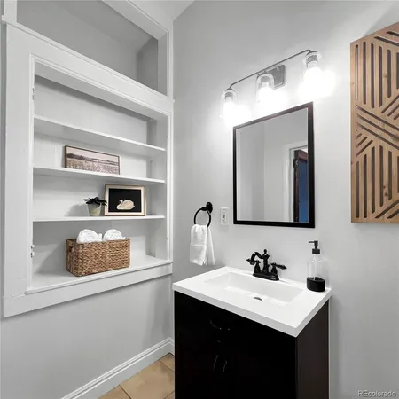 $795,000 | 129 South Logan Street, Denver, CO 80209