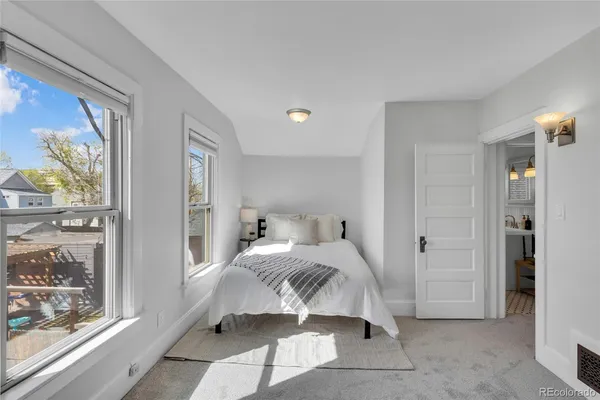 $795,000 | 129 South Logan Street, Denver, CO 80209