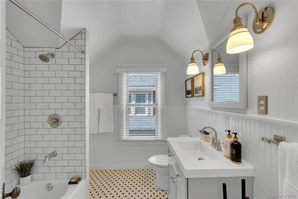 $795,000 | 129 South Logan Street, Denver, CO 80209