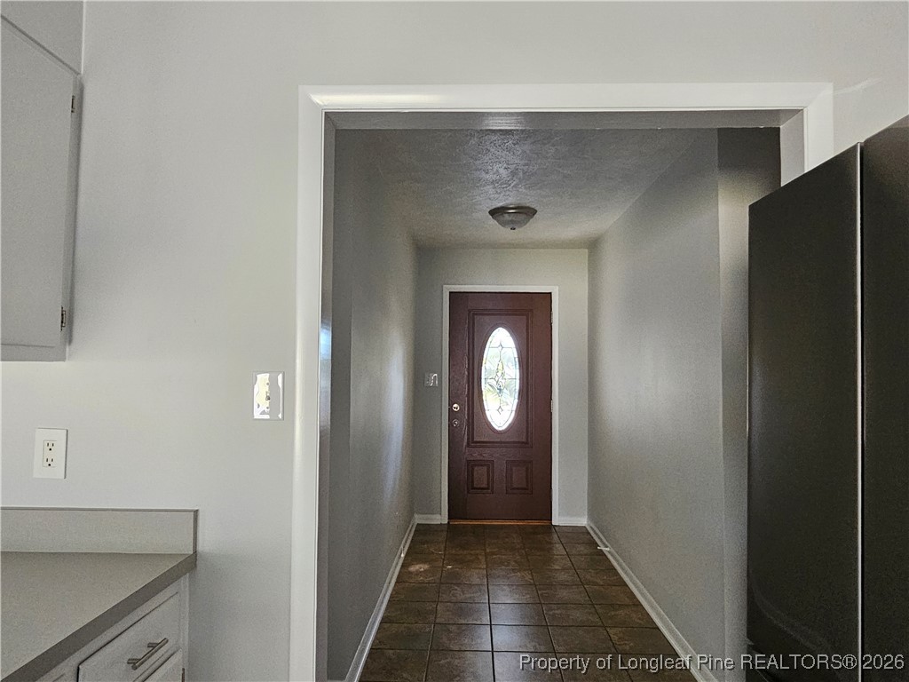 6606 Grist Mill Road Fayetteville, NC 28314 - Photo 4 of 33 FOYER