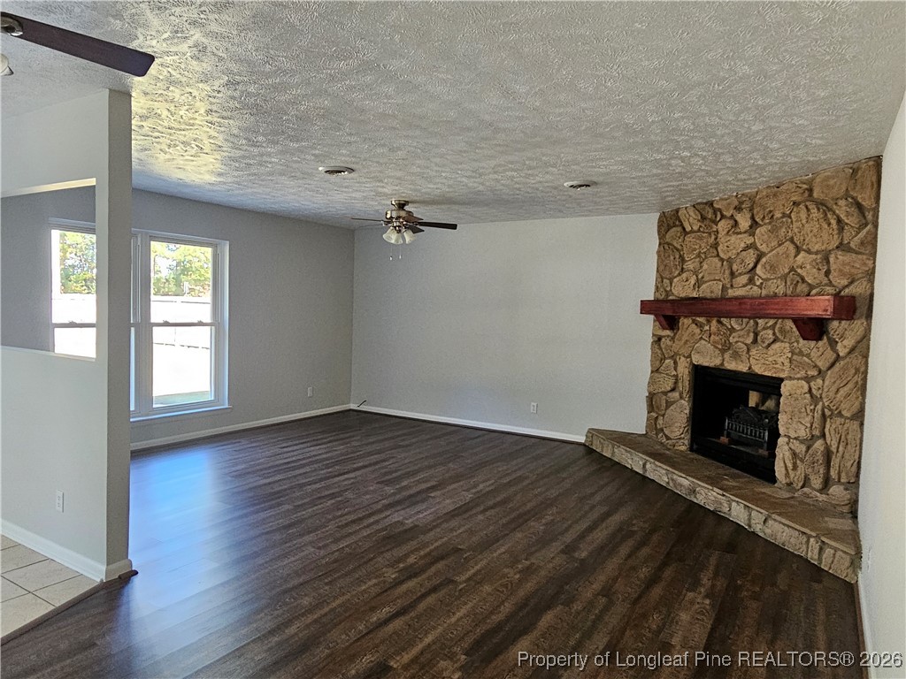 6606 Grist Mill Road Fayetteville, NC 28314 - Photo 5 of 33 FAMILY ROOM