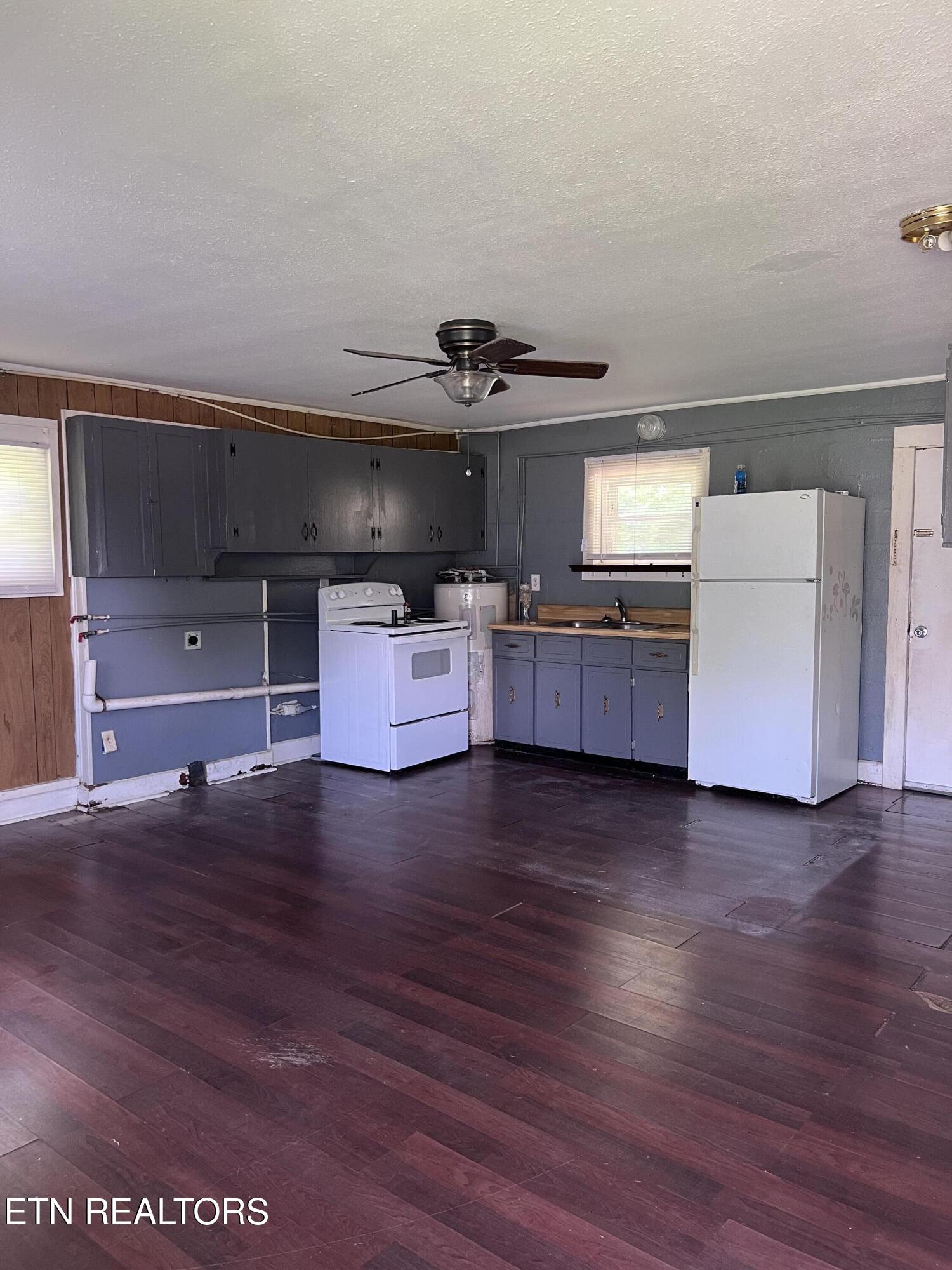 1448 Louisville Road Alcoa, TN 37701 - Photo 51 of 53 IMG_0374