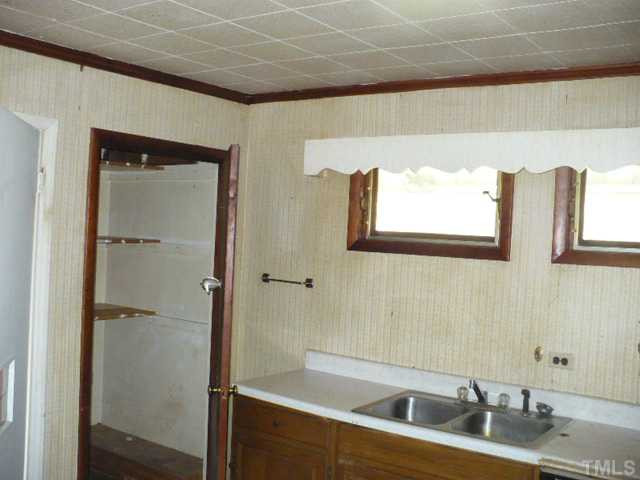 2828 Poole Road Raleigh, NC 27610 - Photo 9 of 18 Photo 9