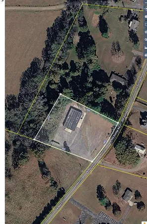 $100,000 | 2045 North Main Street, Whitwell, TN 37397