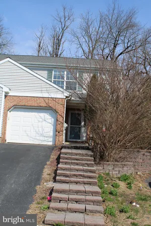 $2,195 | 49 Tupelo Street, Lititz, PA 17543