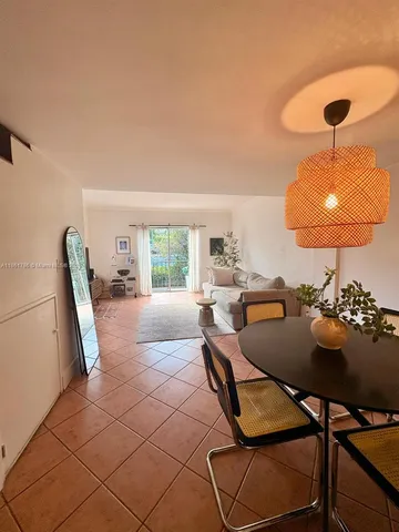 $320,000 | 6709 North Kendall Drive, Unit 230, Pinecrest, FL 33156