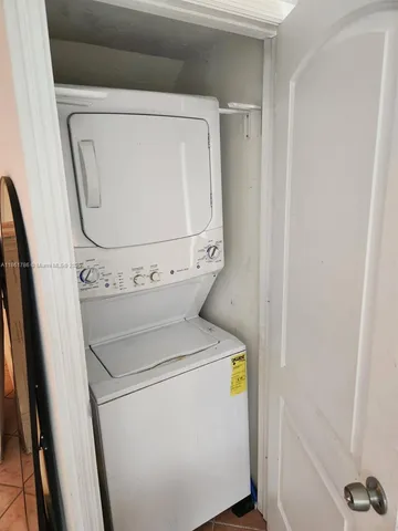 $320,000 | 6709 North Kendall Drive, Unit 230, Pinecrest, FL 33156