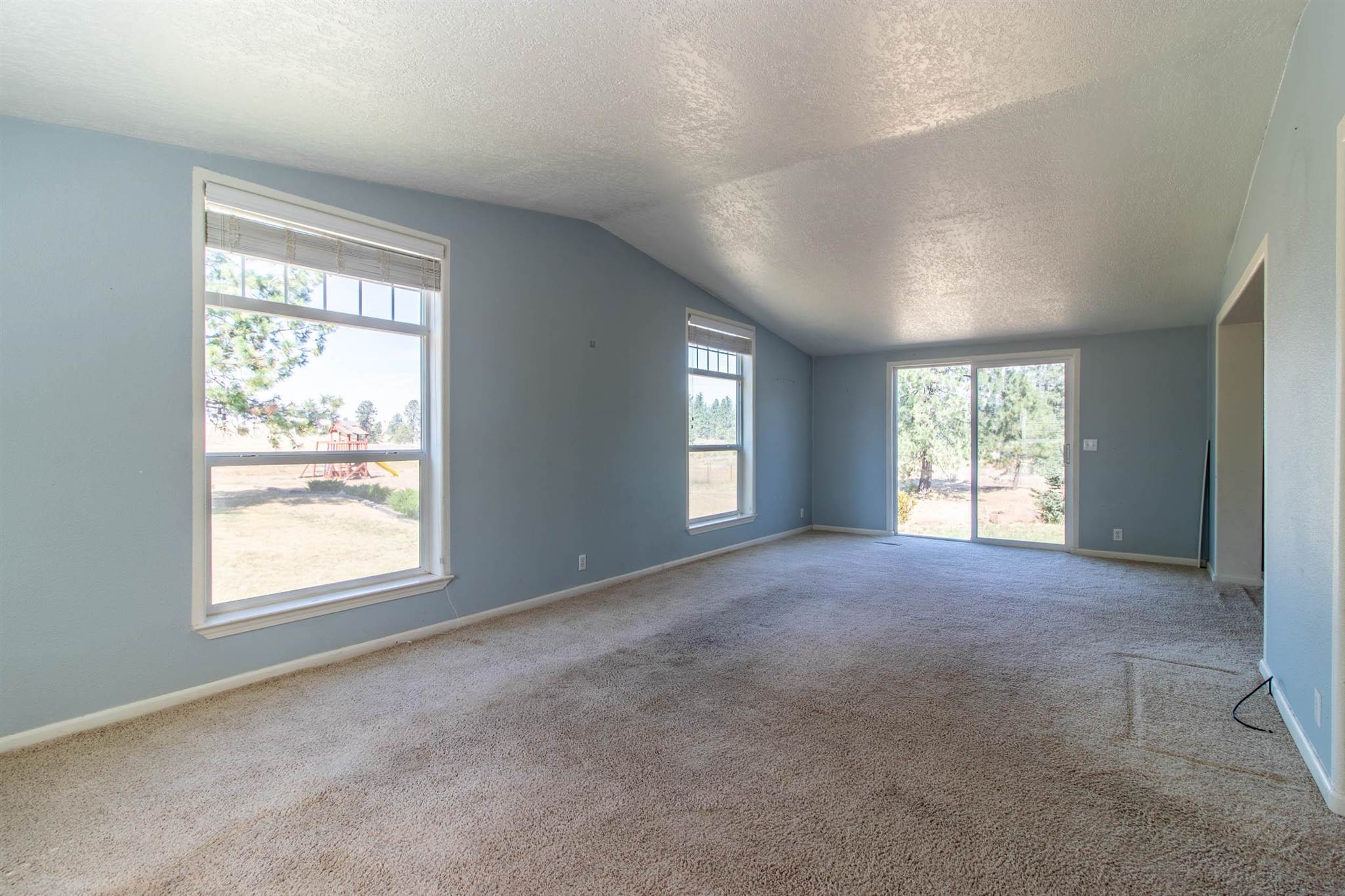29426 West Tucker Prairie Road Edwall, WA 99008 - Photo 12 of 27